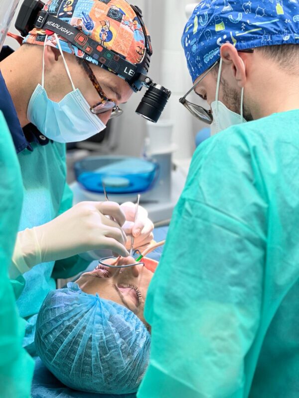 denti fissi in 5 ore cover